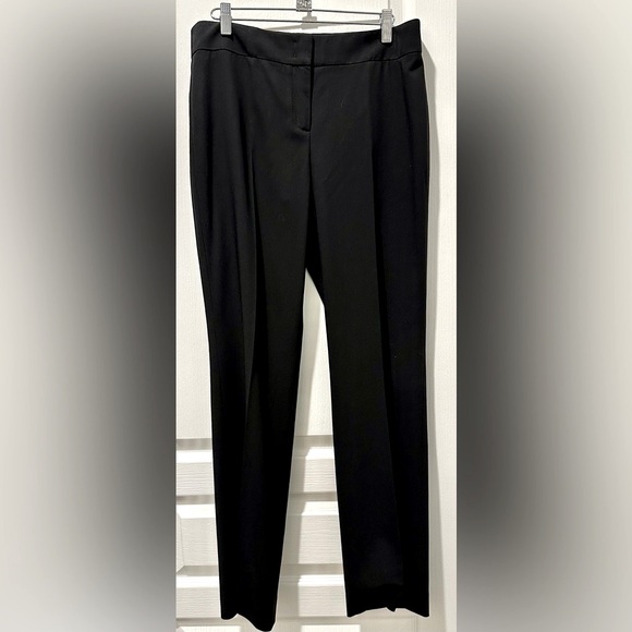 AKRIS .punto Summer-weight Wool Flat Front Front Zip Straight Leg Black Pants - Picture 1 of 6